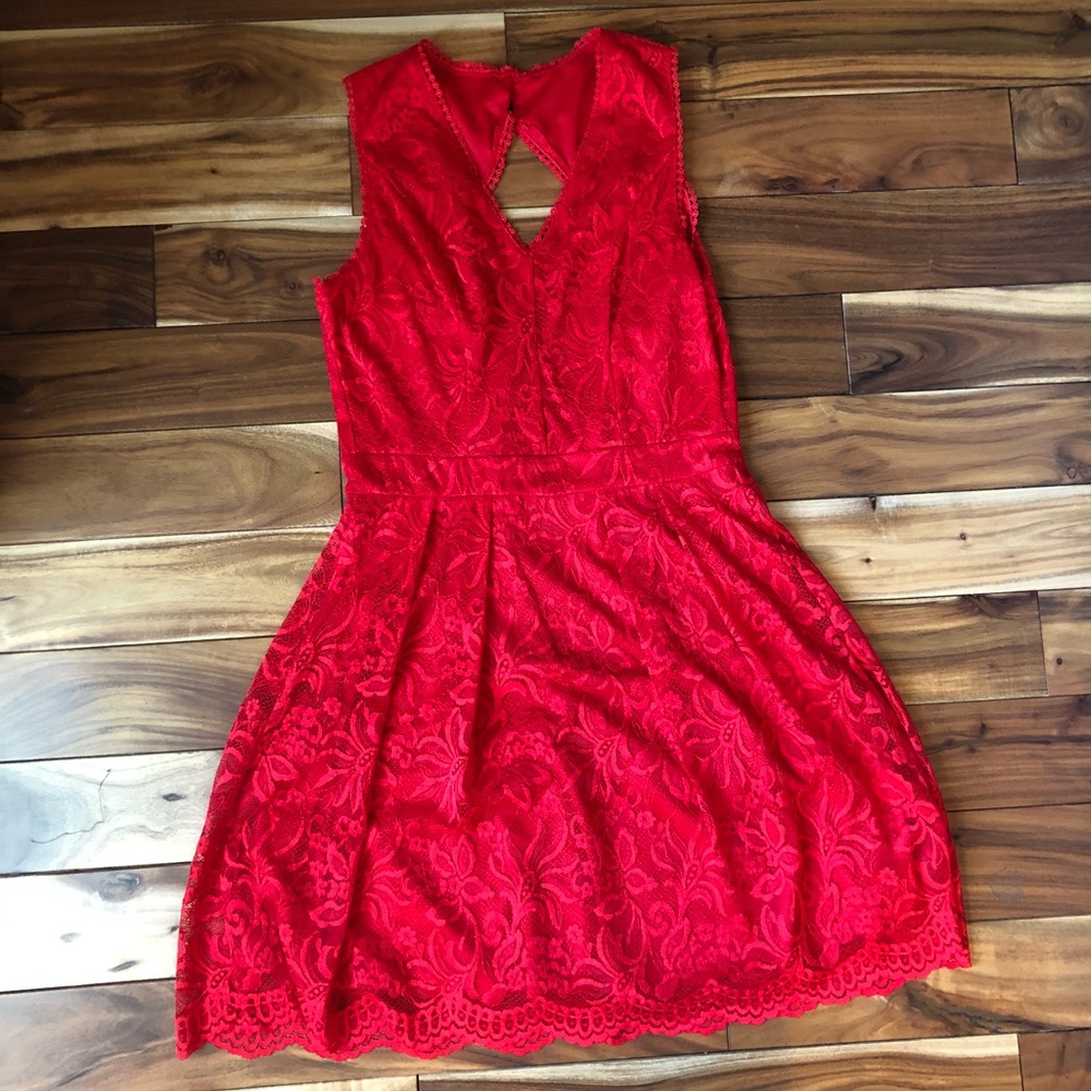 Red Lace Francesca’s Dress Small